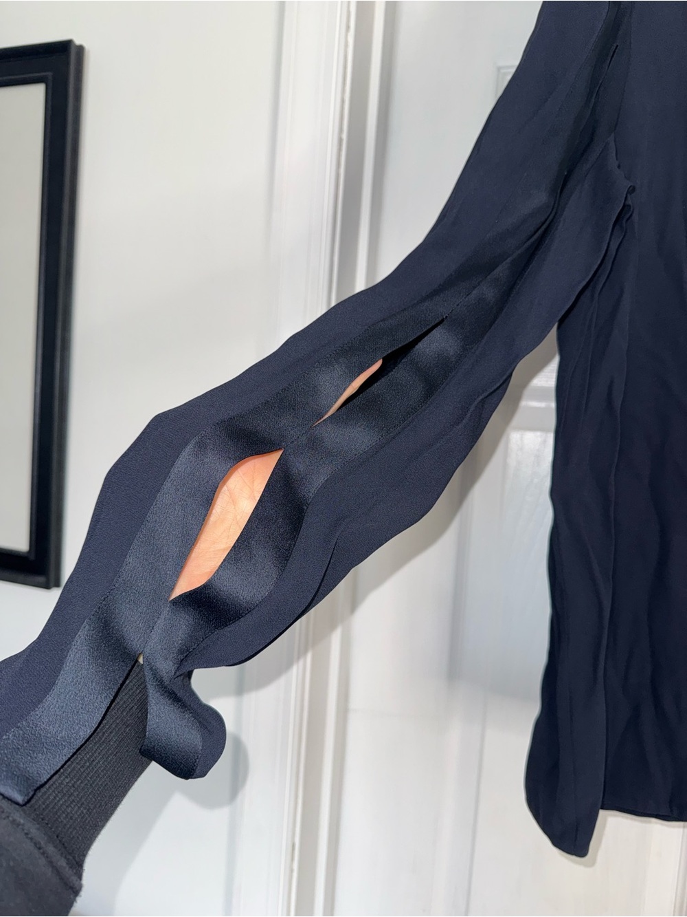 Stella McCartney Long Sleeve Navy Blouse Top Slit Sleeve Details M - Picture 4 of 8